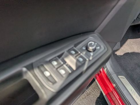 Used 2018 Volkswagen Atlas SEL Premium AWD/4WD image 15