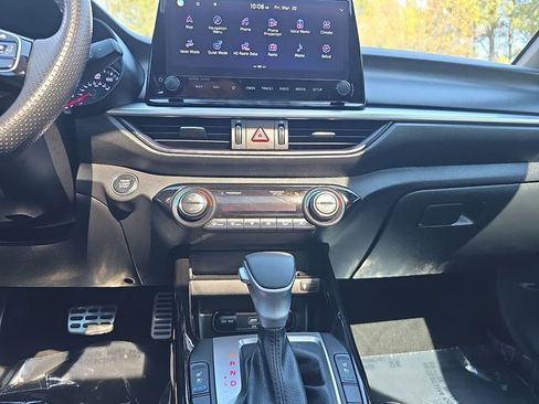 Used 2024 Kia Forte GT-Line w/ GT-Line Premium Package image 38