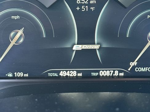 Used 2019 BMW 530e image 29