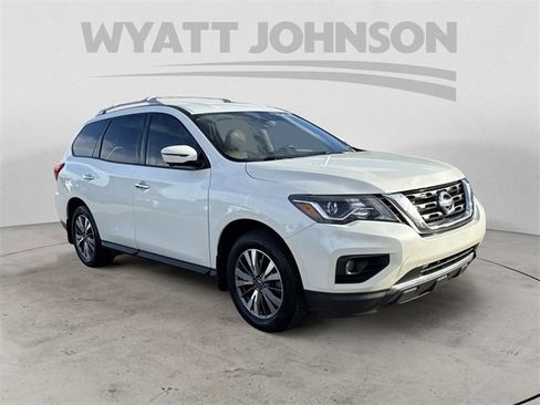 Used 2020 Nissan Pathfinder SL image 7