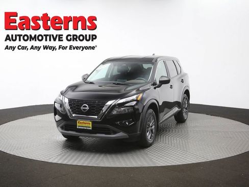 Used 2023 Nissan Rogue S AWD/4WD image 57