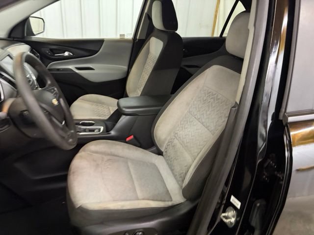 Used 2022 Chevrolet Equinox LS w/ LS Convenience Package FWD image 23