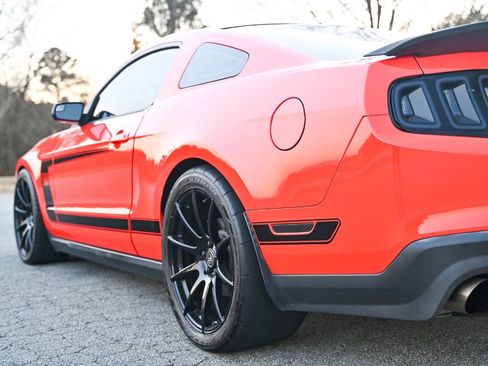 Used 2012 Ford Mustang Boss 302 w/ Boss 302 Accessory Pkg image 19
