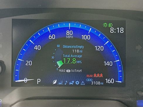 Used 2022 Toyota Corolla Cross XLE image 12