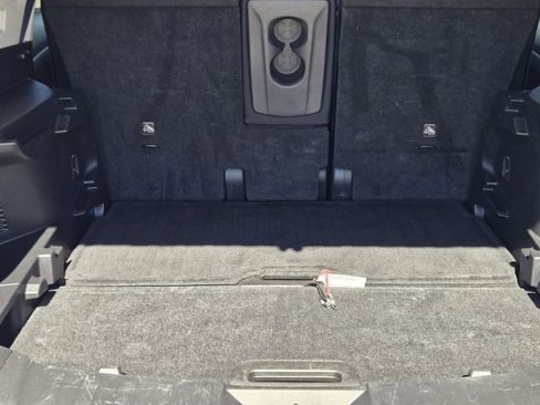 Used 2020 Nissan Rogue SV w/ Sun & Sound Touring Package image 35