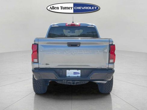 New 2026 Chevrolet Colorado ZR2 w/ Technology Package AWD/4WD image 5