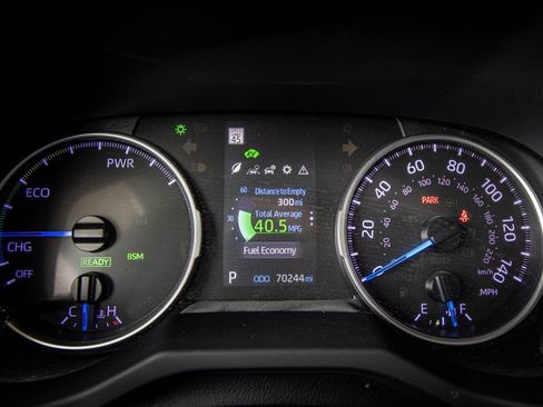 Used 2019 Toyota RAV4 XLE AWD/4WD image 36
