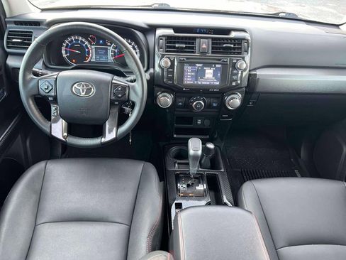 Used 2019 Toyota 4Runner TRD Off-Road Premium AWD/4WD image 14