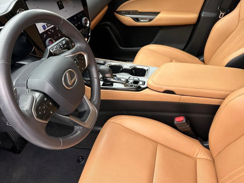 Used 2024 Lexus NX 350 AWD image 4