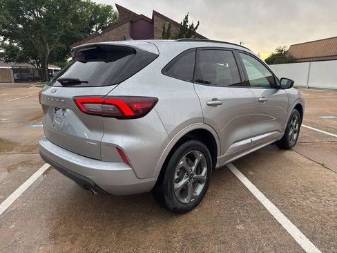 Used 2024 Ford Escape ST-Line AWD/4WD image 5