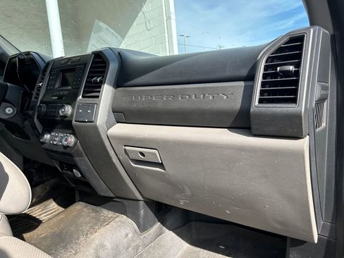 Used 2020 Ford F350 XL w/ Power Equipment Group image 14