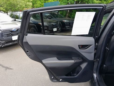 Used 2024 Subaru Crosstrek 2.5i Sport AWD/4WD image 27
