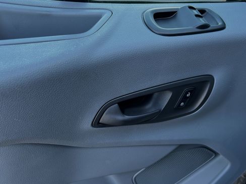 Used 2016 Ford Transit 350 XL image 11