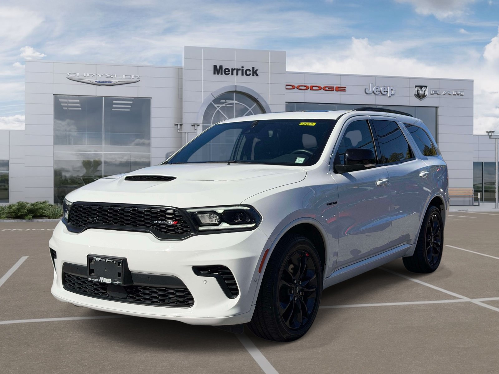 Used 2025 Dodge Durango R/T AWD/4WD image 3