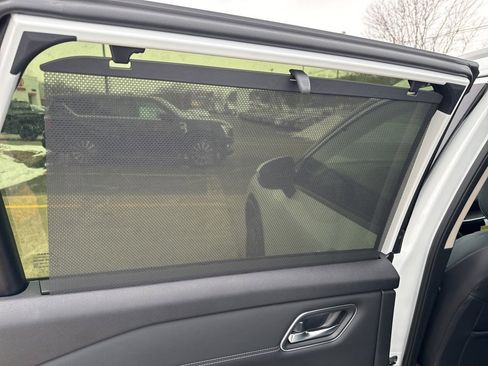 New 2026 Nissan Rogue Platinum image 23