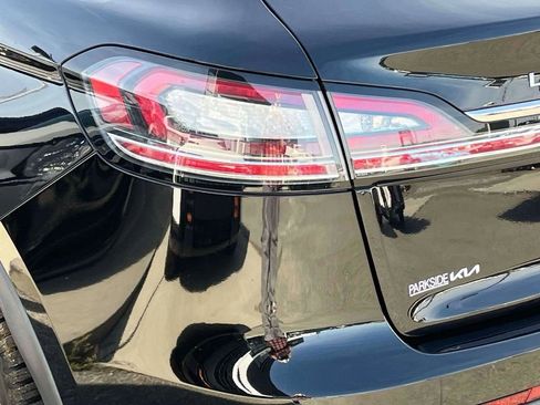 Used 2019 Lincoln Nautilus Reserve FWD image 36