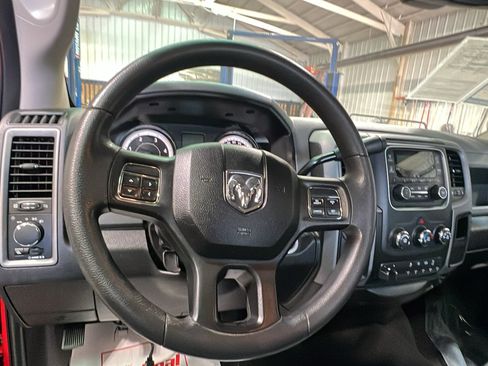 Used 2018 RAM 2500 Tradesman w/ Chrome Appearance Group AWD/4WD image 14