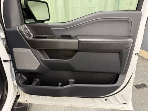 Used 2025 Ford F150 Lariat w/ Equipment Group 501A Mid AWD/4WD image 8