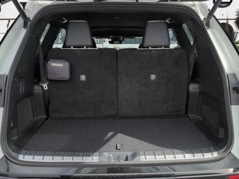 Certified 2025 Lexus TX 500h AWD w/ Technology Package image 27
