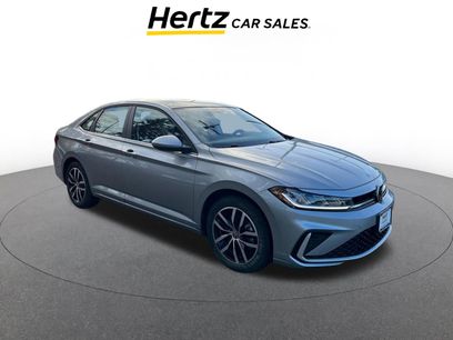 Used 2025 Volkswagen Jetta SE