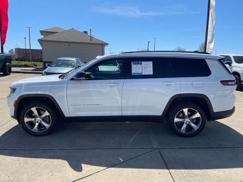 Used 2022 Jeep Grand Cherokee L Limited image 9