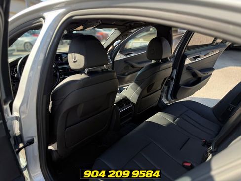 Used 2018 BMW 530e w/ Premium Package 2 RWD image 22