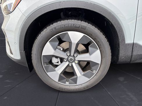 New 2026 Volvo XC40 B5 Plus w/ Protection Package Premier image 14