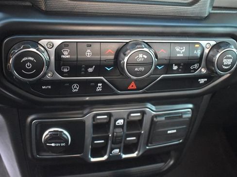 Used 2021 Jeep Gladiator Sport AWD/4WD image 26