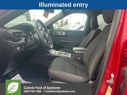 Used 2020 Ford Explorer XLT w/ Comfort Package image 10