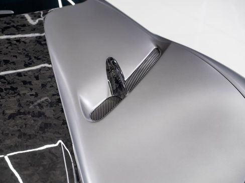 Used 2021 Ferrari 812 GTS image 24