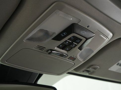 Used 2019 Toyota Sienna Limited Premium w/ Protection Package AWD/4WD image 40