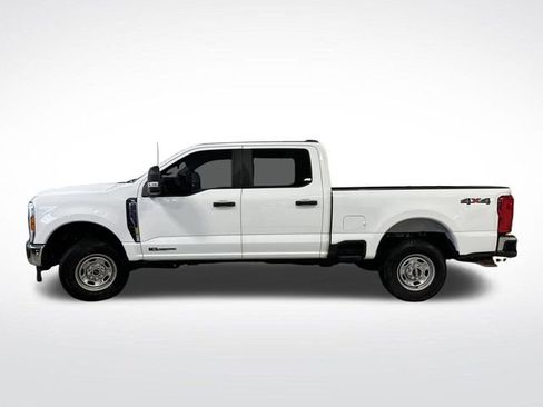 Used 2023 Ford F250 XL w/ XL Chrome Package image 10