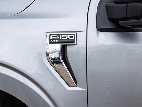 Used 2024 Ford F150 XLT w/ Tow/Haul Package image 17