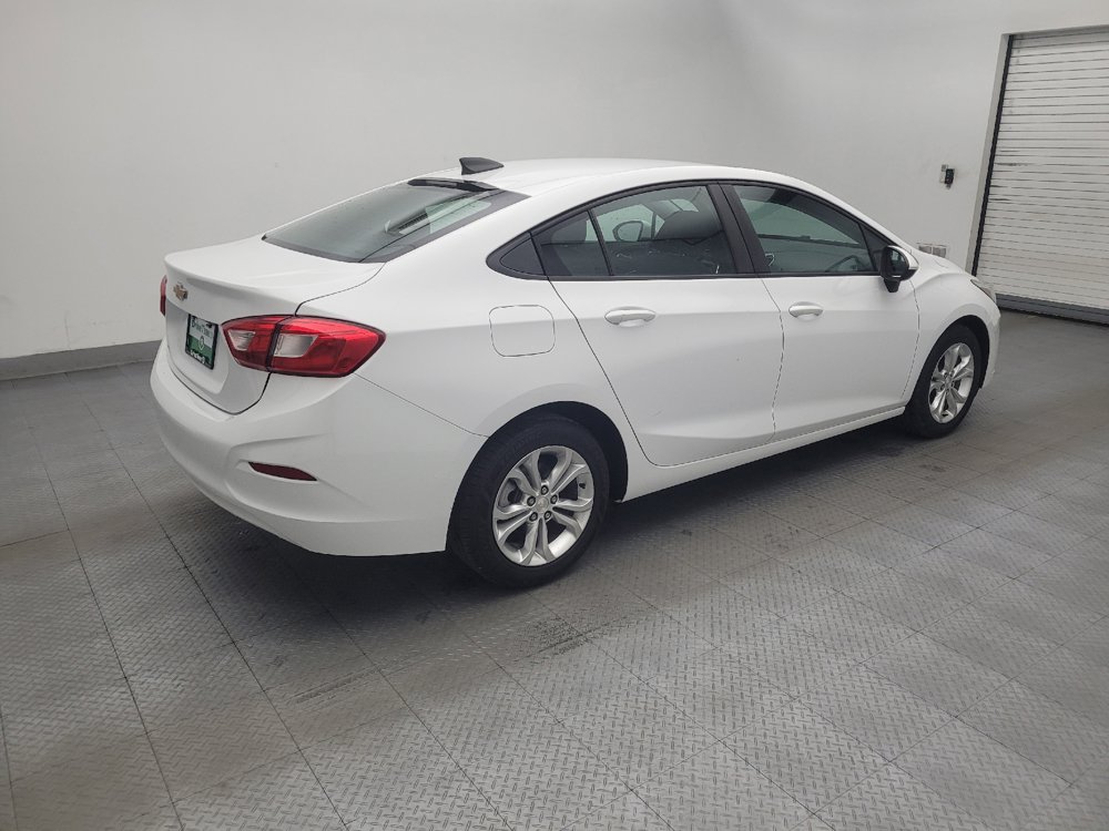 Used 2019 Chevrolet Cruze LS w/ LS Convenience Package FWD image 10