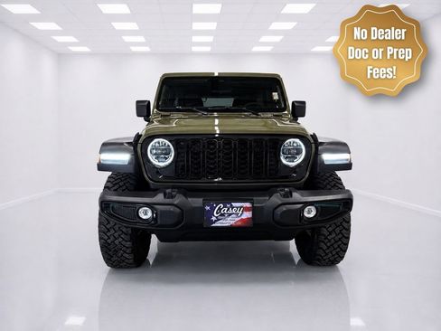 Used 2026 Jeep Wrangler Unlimited Sport AWD/4WD image 2