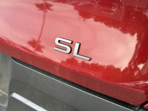 Used 2025 Nissan Murano SL image 10