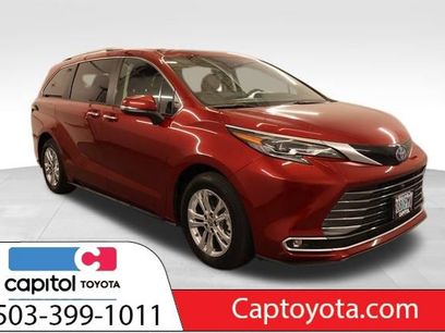 Certified 2024 Toyota Sienna Platinum
