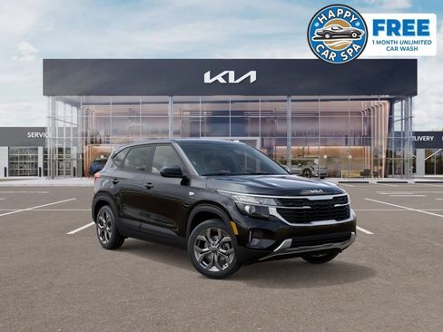 Certified 2026 Kia Seltos LX FWD image 1