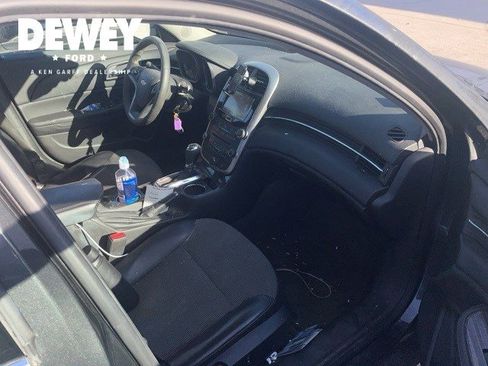 Used 2014 Chevrolet Malibu LT image 10