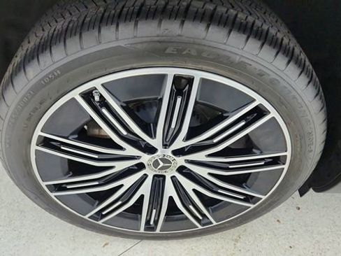 Used 2023 Mercedes-Benz EQE 350+ 4MATIC SUV w/ Pinnacle Trim Package image 58