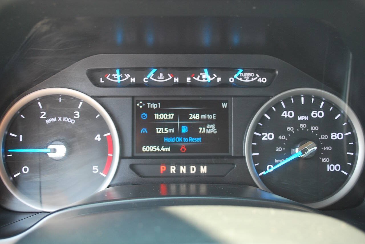 Used 2020 Ford F550 4x4 SuperCab Super Duty w/ Power Equipment Group image 16
