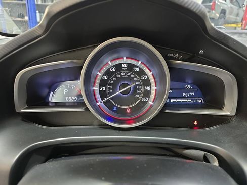 Used 2015 MAZDA MAZDA3 i Touring w/ Technology Package image 20