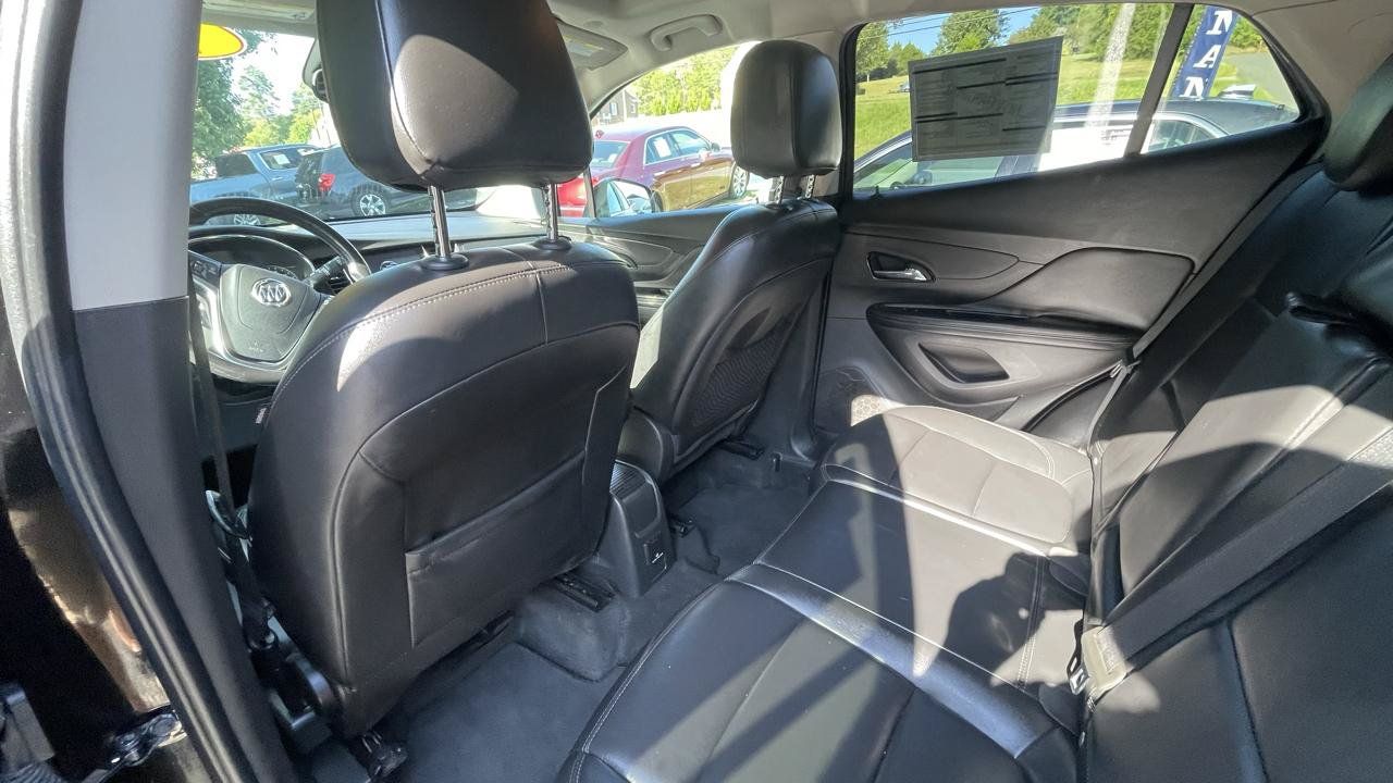 Used 2019 Buick Encore Essence AWD/4WD image 21