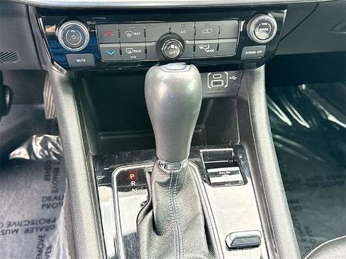 Used 2022 Jeep Compass Latitude image 14