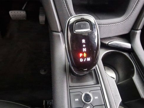 Used 2020 Cadillac XT6 Premium Luxury image 22