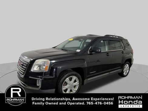 Used 2017 GMC Terrain SLE w/ Convenience Package AWD/4WD image 4