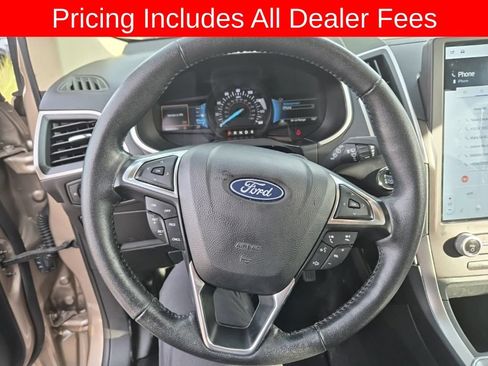 Used 2021 Ford Edge SEL w/ Convenience Package FWD image 6