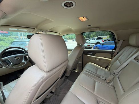 Used 2012 Chevrolet Tahoe LT w/ Suspension Package, Off-Road AWD/4WD image 17