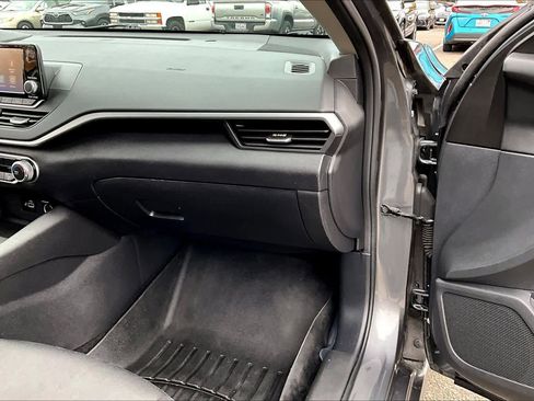 Used 2023 Nissan Altima 2.5 S image 18