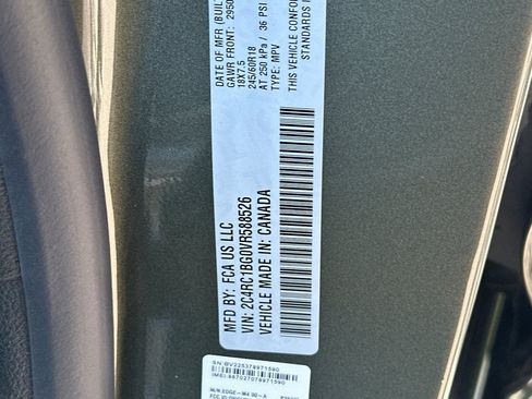 New 2027 Chrysler Pacifica Select FWD image 29